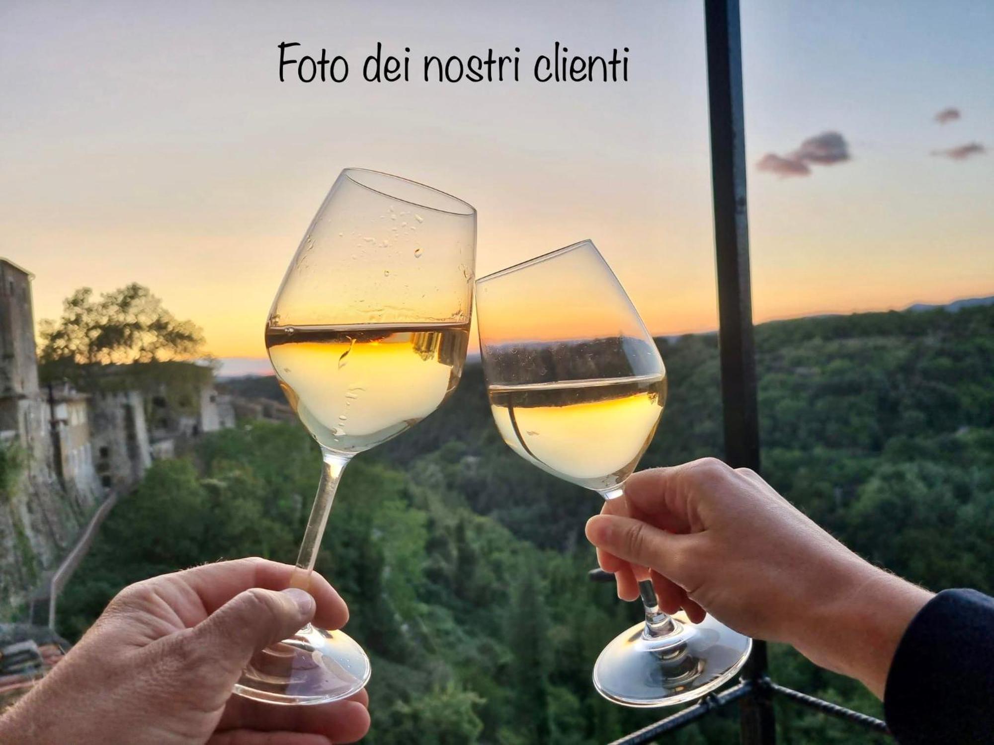 La Sorpresa Sul Bastione With Panoramic Balcony Appartement Pitigliano Buitenkant foto